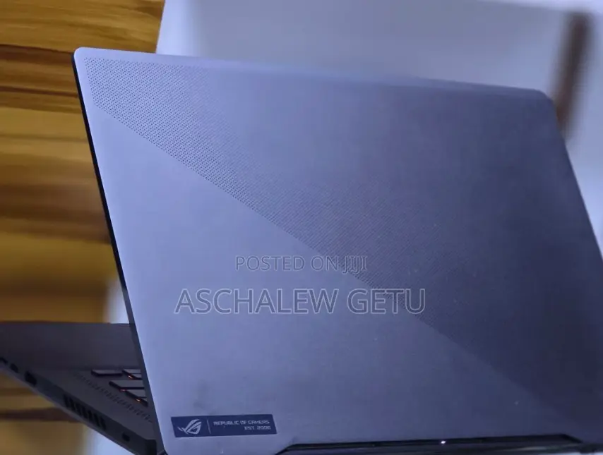 New Laptop Asus ROG Zephyrus G15 16GB Intel Core I9 SSD 1T