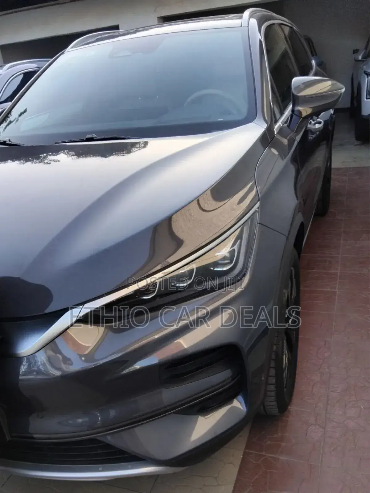 New BYD Tang DM-i 2024 Off white