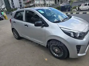 Photo - Kia Picanto 2021 Gray