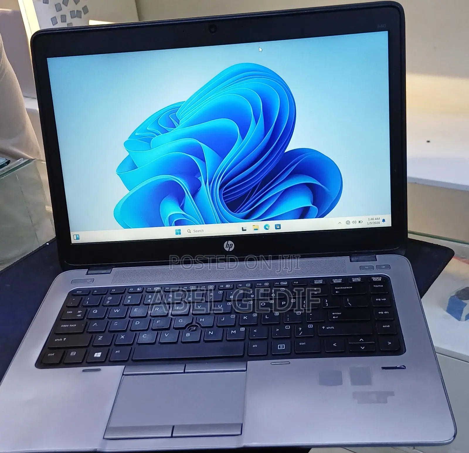 New Laptop HP EliteBook 840 8GB Intel Core i5 HDD 500GB