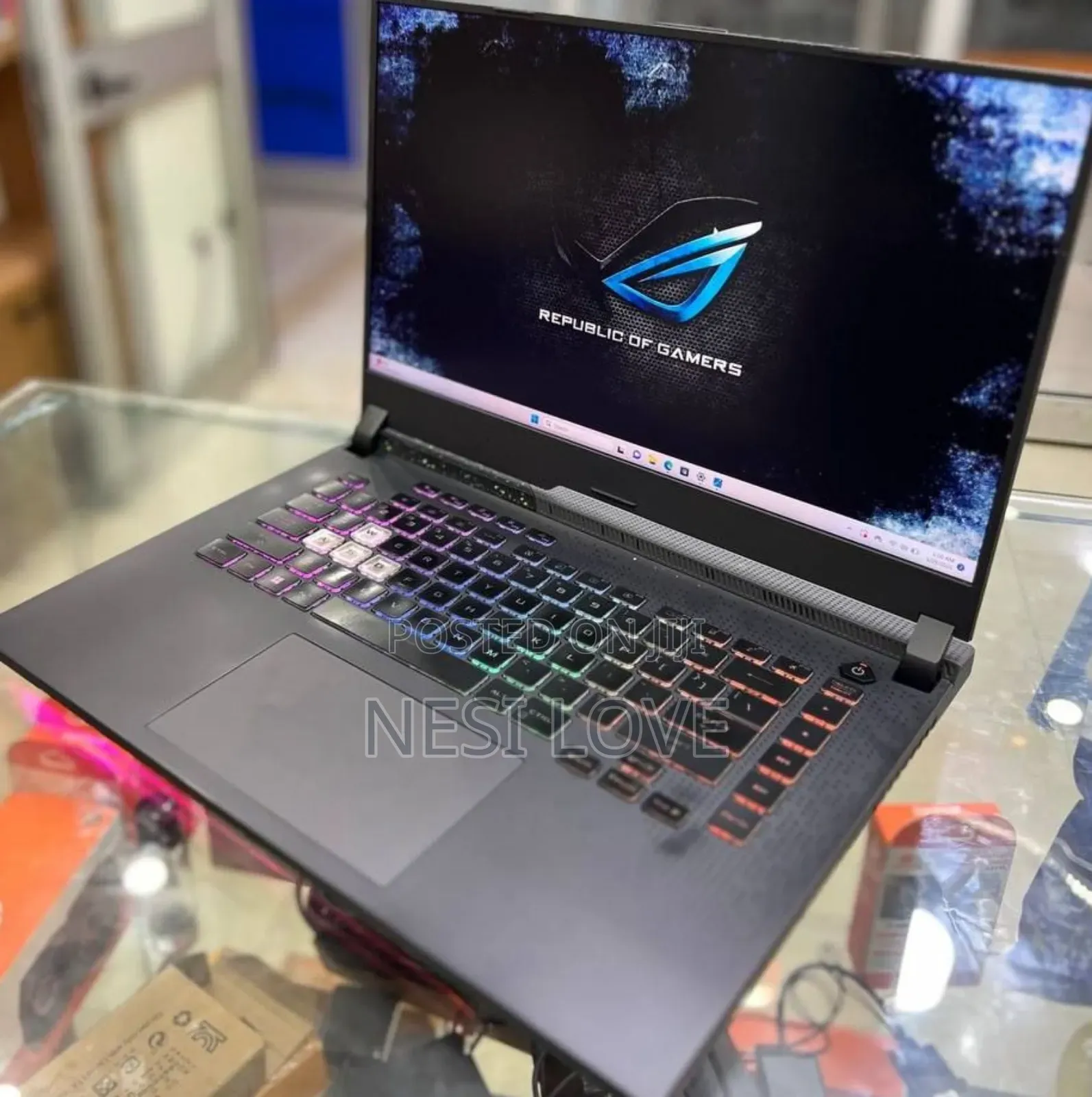 New Laptop Asus ROG Strix G15 16GB AMD Ryzen 9 SSD 512GB