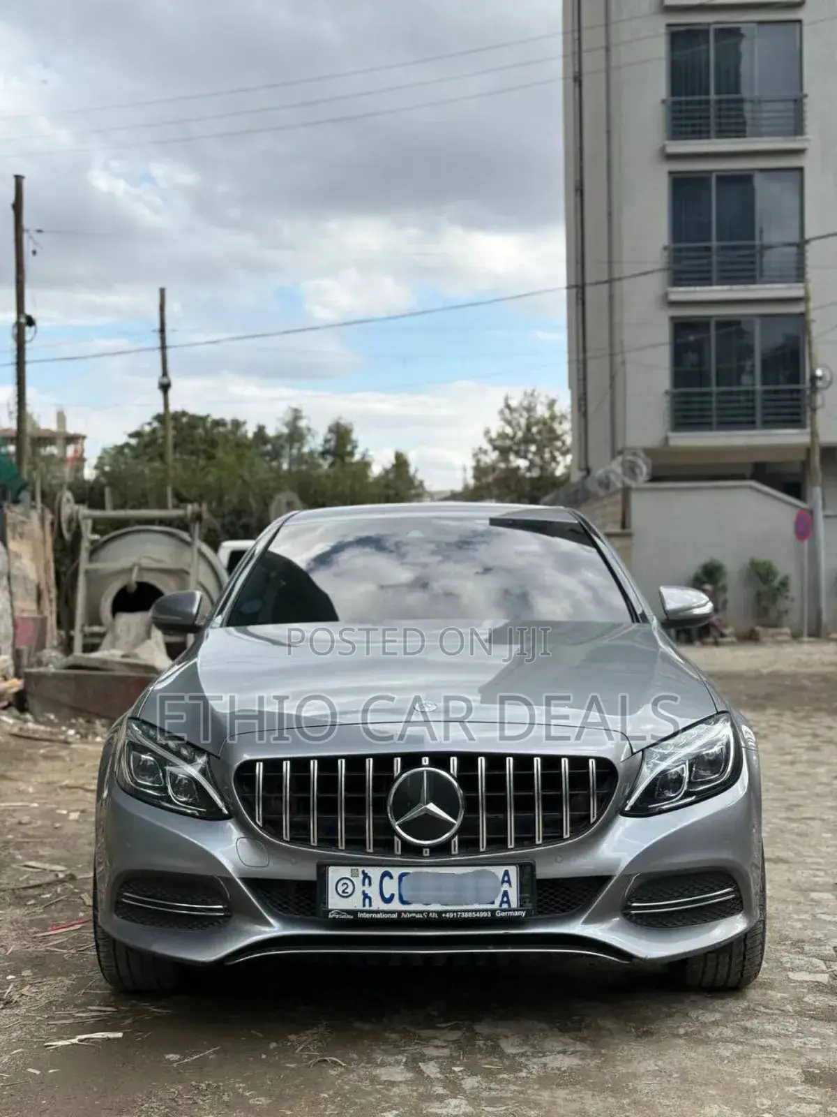 Mercedes-Benz C180 2016 Silver