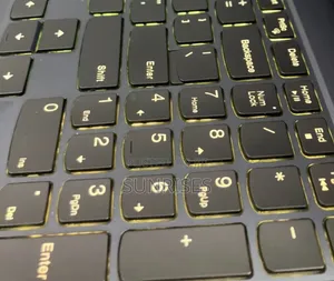 New Laptop Lenovo Legion 5 16GB AMD Ryzen 7 SSD 512GB