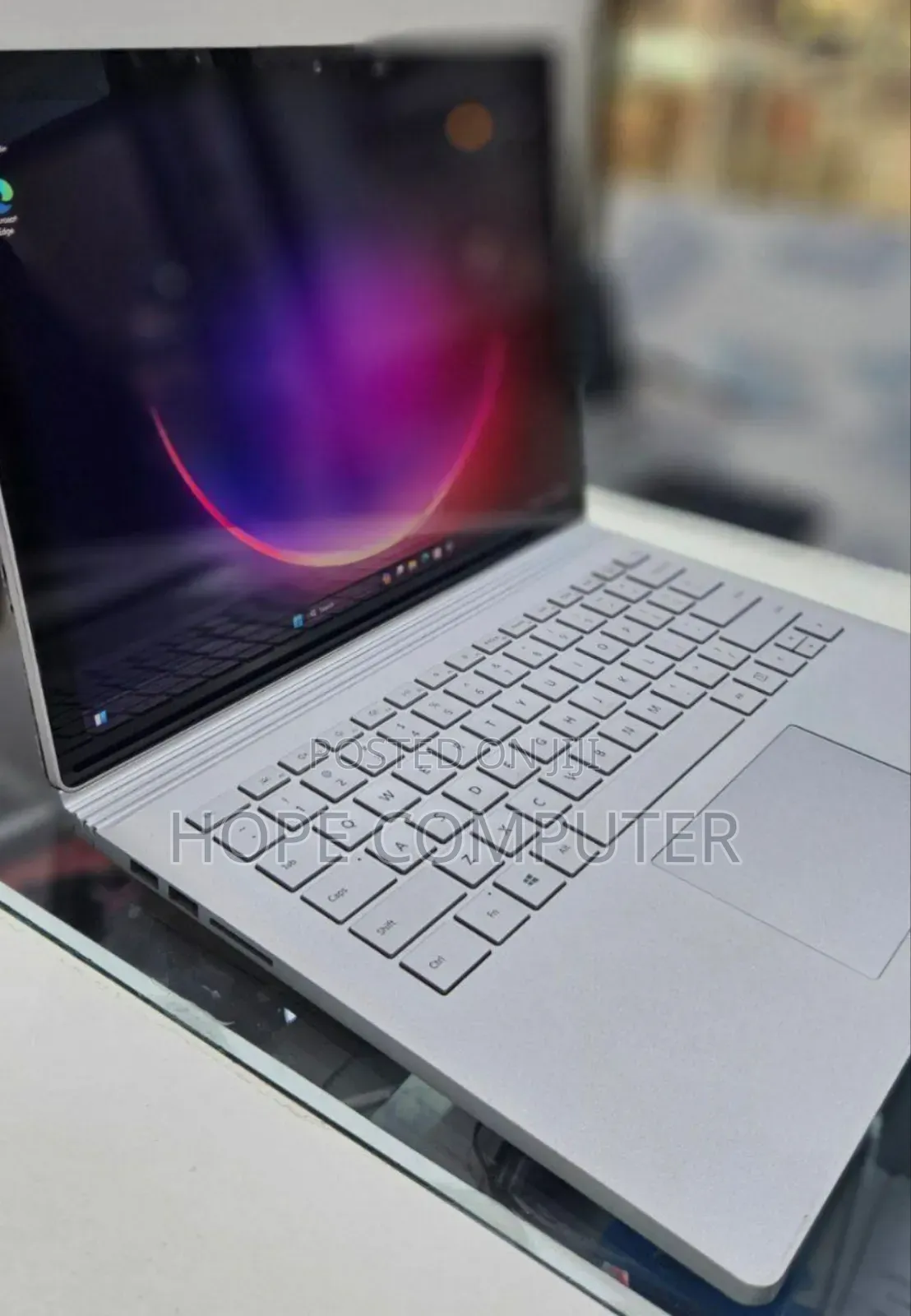 New Laptop Microsoft Surface Book 3 16GB Intel Core I7 SSD 256GB