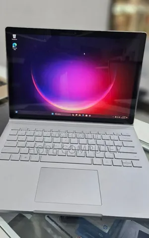 New Laptop Microsoft Surface Book 3 16GB Intel Core I7 SSD 256GB