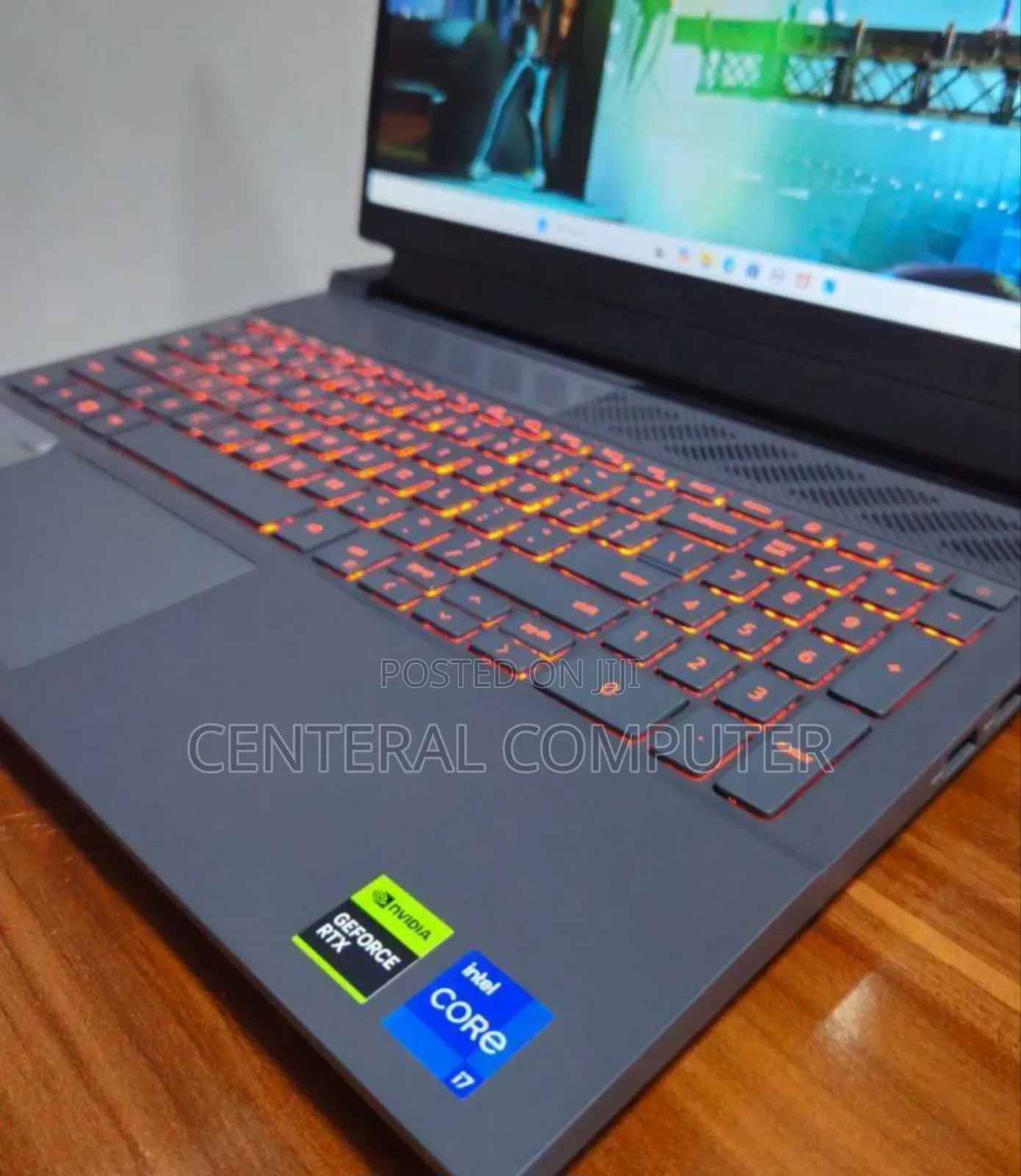 New Laptop Dell G15 5535 16GB Intel Core I7 SSD 512GB