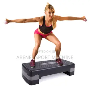 Photo - አዲስ የአዉሮጳ ስታንዳርድ Reebok Stepper