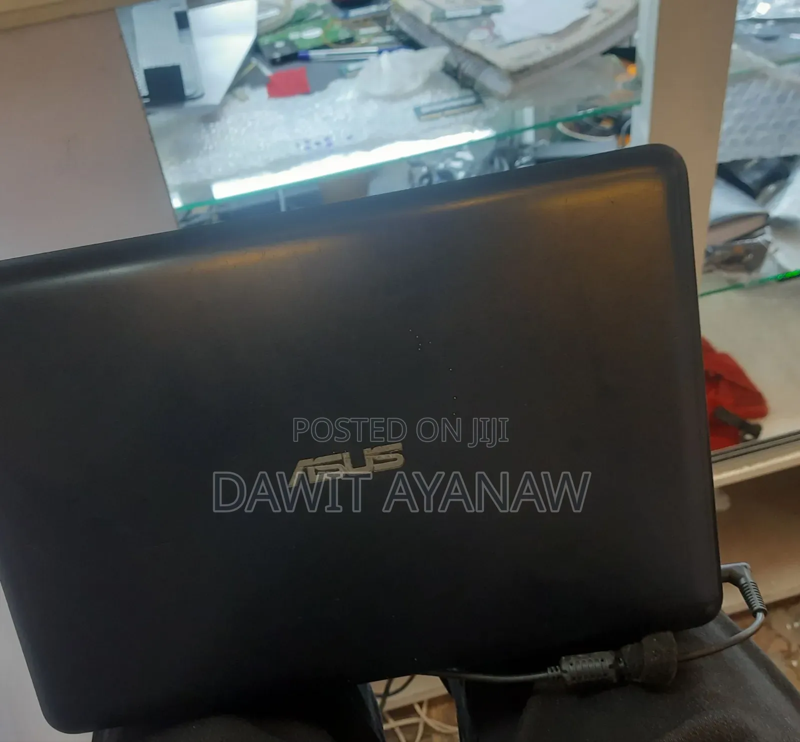 New Laptop Asus 4GB AMD HDD 320GB