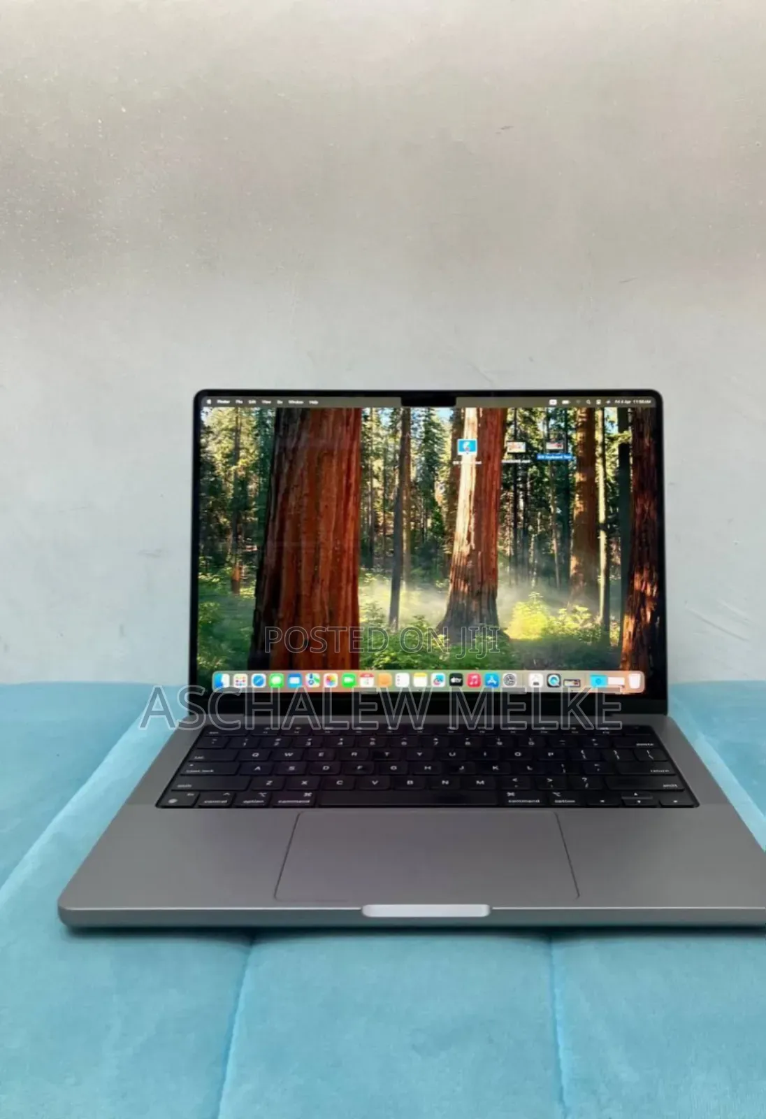 New Laptop Apple MacBook Pro M1 16GB Apple M1 Pro SSD 1T