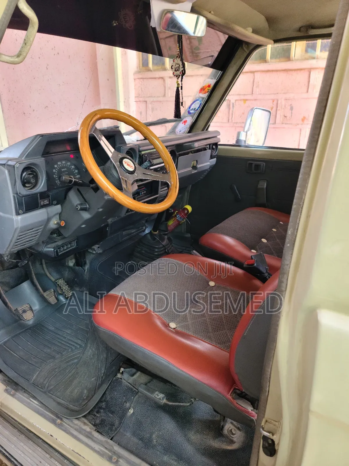 Toyota Land Cruiser 90 1997 Beige