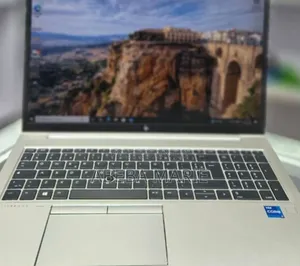 New Laptop HP EliteBook 850 G8 16GB Intel Core I7 SSD 512GB
