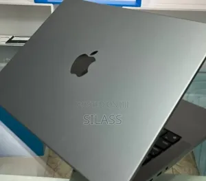 New Laptop Apple MacBook Pro M1 16GB Apple M1 Pro SSD 1T