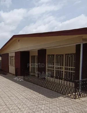 3bdrm Villa in አያት ኮምፓውንድ የሚሸጥ ቪላ, Bole for sale