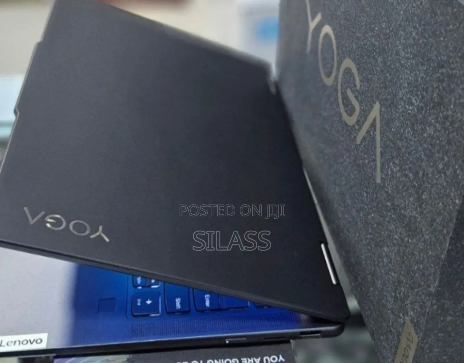 New Laptop Lenovo Yoga 7i 8GB Intel Core I5 SSD 512GB