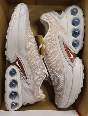 Nike Air Max Creamy Color