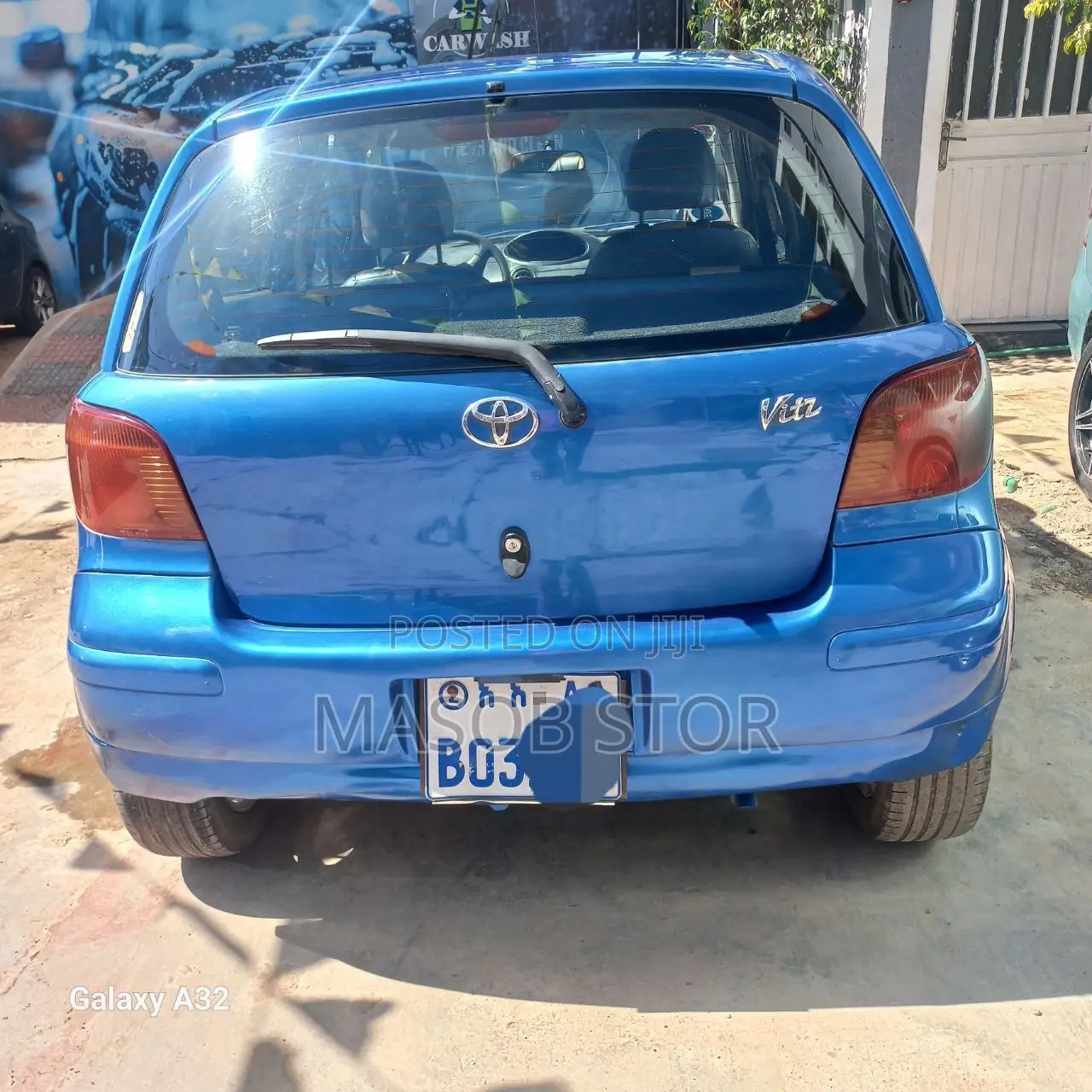 Toyota Vitz 2002 Blue
