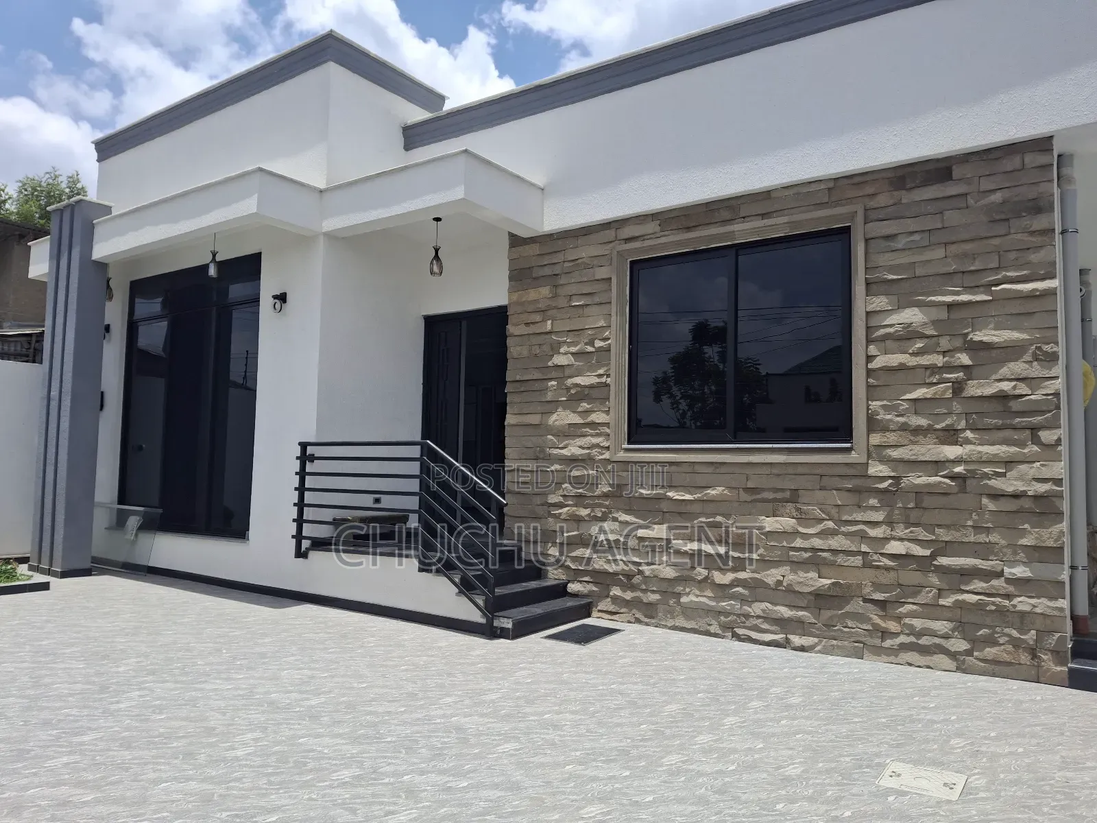 4bdrm House in Bole for sale