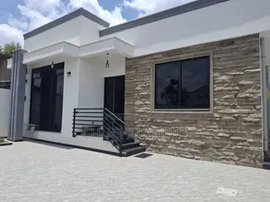 Photo - 4bdrm House in Bole for sale