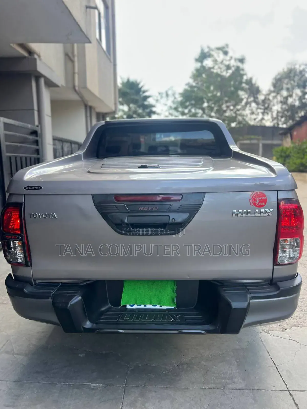 Toyota Hilux 2020 Gray