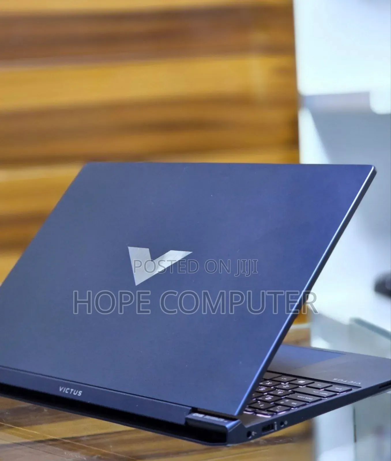 New Laptop HP EliteBook 840 G5 8GB Intel Core I5 SSD 512GB