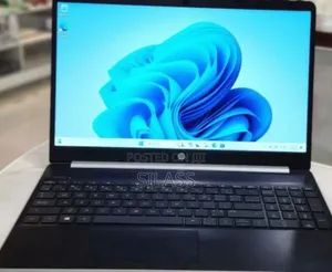 New Laptop HP Stream Notebook 8GB Intel Core I7 SSD 512GB