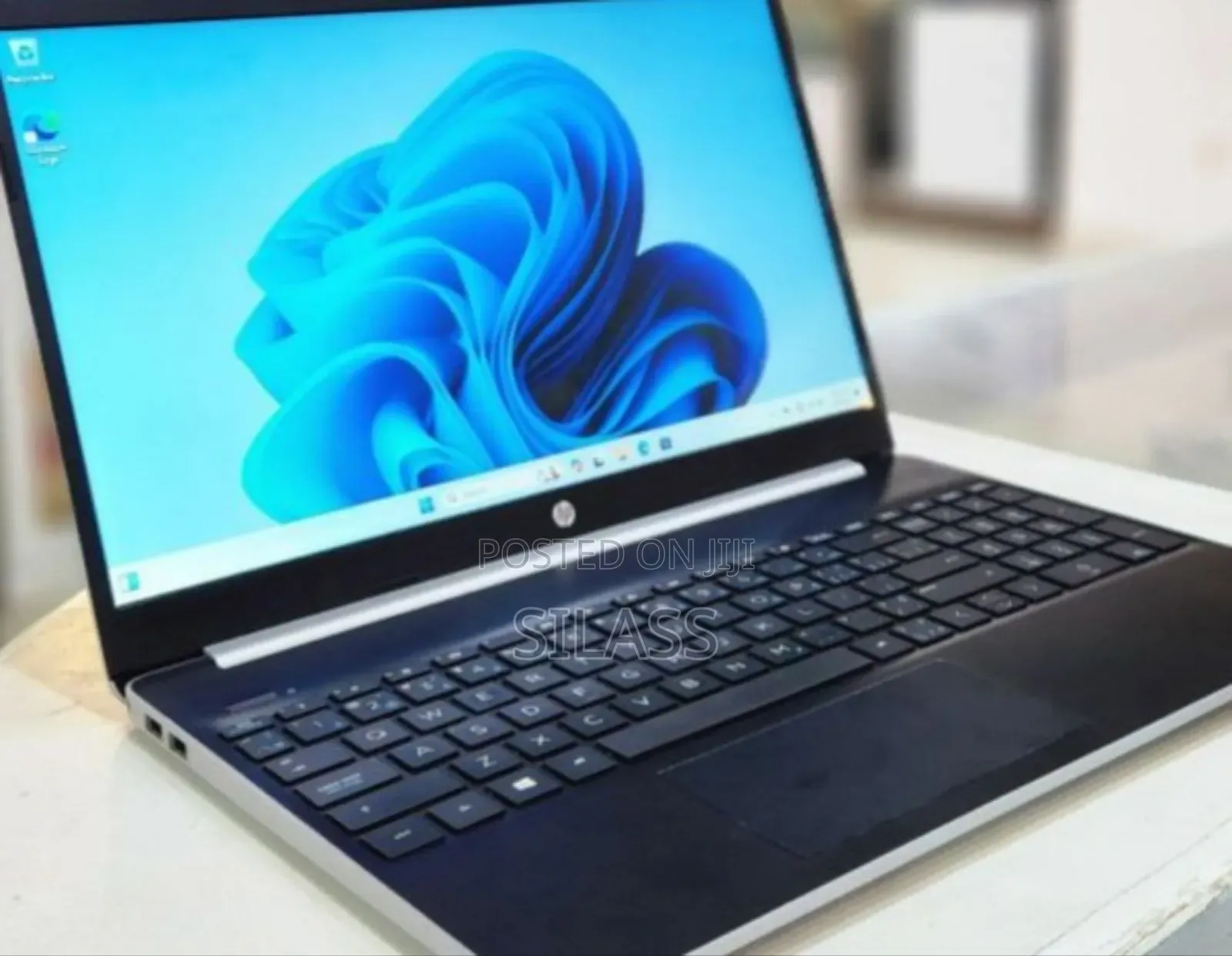 New Laptop HP Stream Notebook 8GB Intel Core I7 SSD 512GB