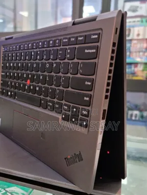 Photo - New Laptop Lenovo ThinkPad X1 16GB Intel Core I7 SSD 512GB