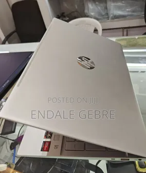 New Laptop HP Pavilion 15 8GB AMD Ryzen 5 SSD 512GB