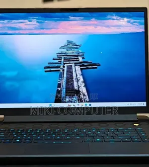 New Laptop Alienware M17x R2 32GB Intel Core I9 SSD 1T