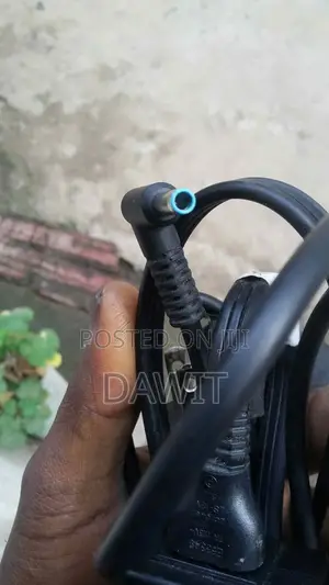 Photo - 45w Original Hp Blue Pin Charger