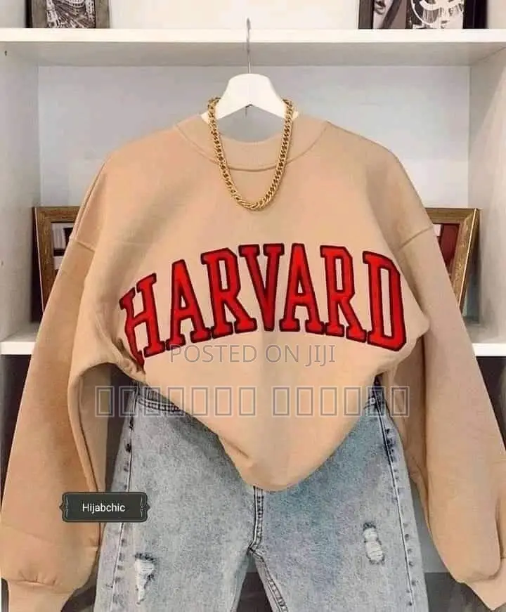 Cozy Up in Style – Sweatshirt Sale on Now!