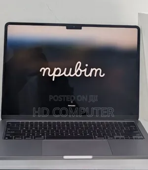 New Apple MacBook Air 2024 M3 13-Inch 16GB Apple M3 Max SSD 256GB