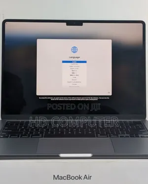 New Apple MacBook Air 2024 M3 13-Inch 16GB Apple M3 Max SSD 256GB