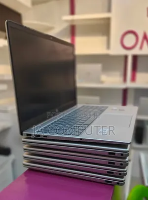 New Laptop HP Stream Notebook 16GB Intel Core I7 SSD 1T