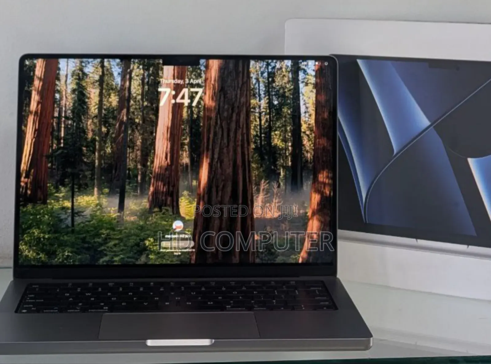 New Apple MacBook Pro 2023 M2 Pro 14-Inch 16GB Apple M2 SSD 512GB