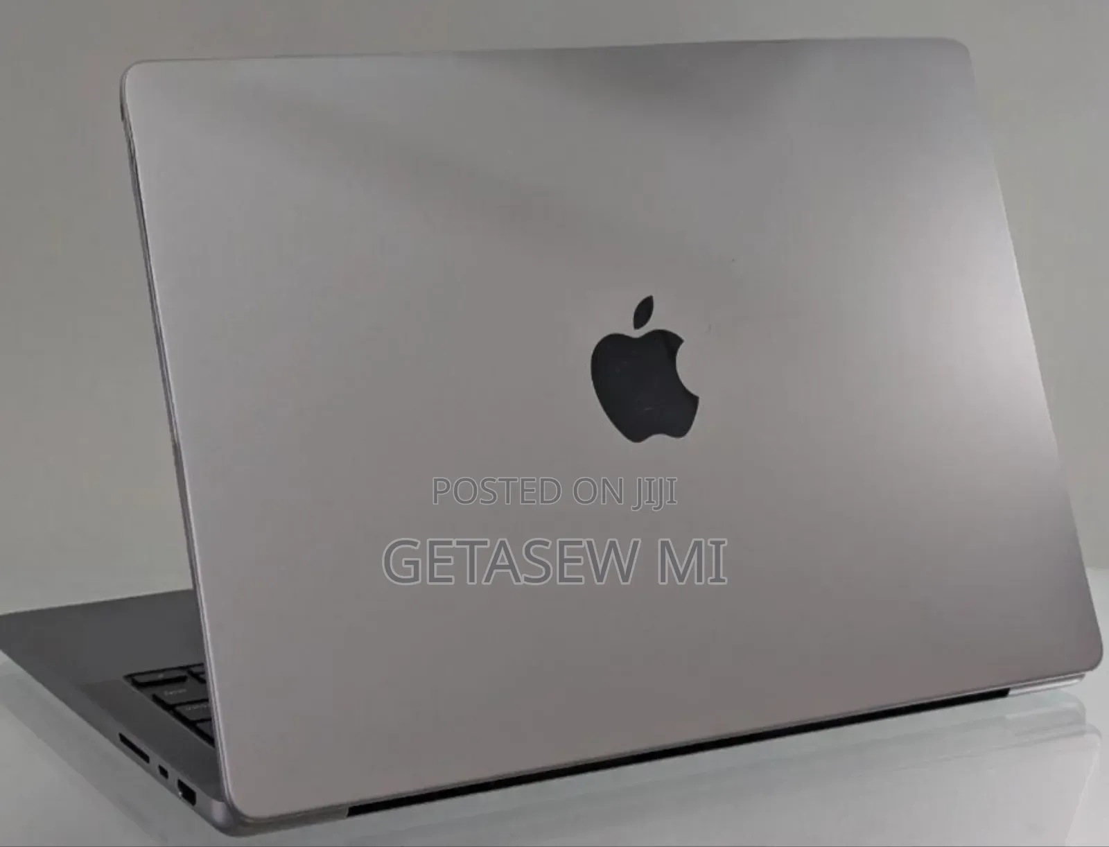 New Laptop Apple MacBook Pro M1 16GB Apple M1 Pro SSD 1T