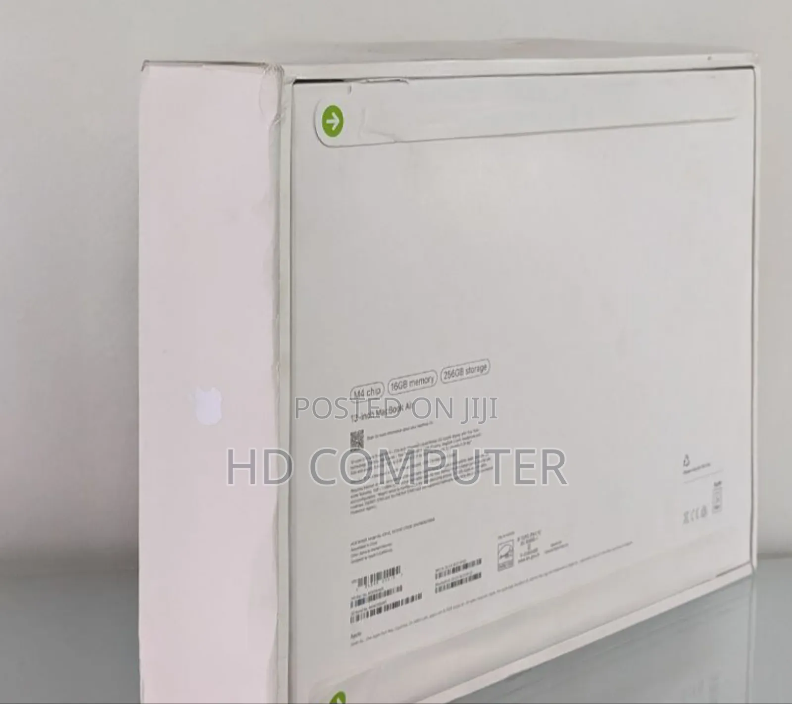 New Laptop Apple MacBook Pro 2024 M4 14-Inch 16GB Apple M4 SSD 256GB