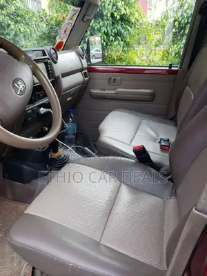 Toyota Land Cruiser 2021 Purple