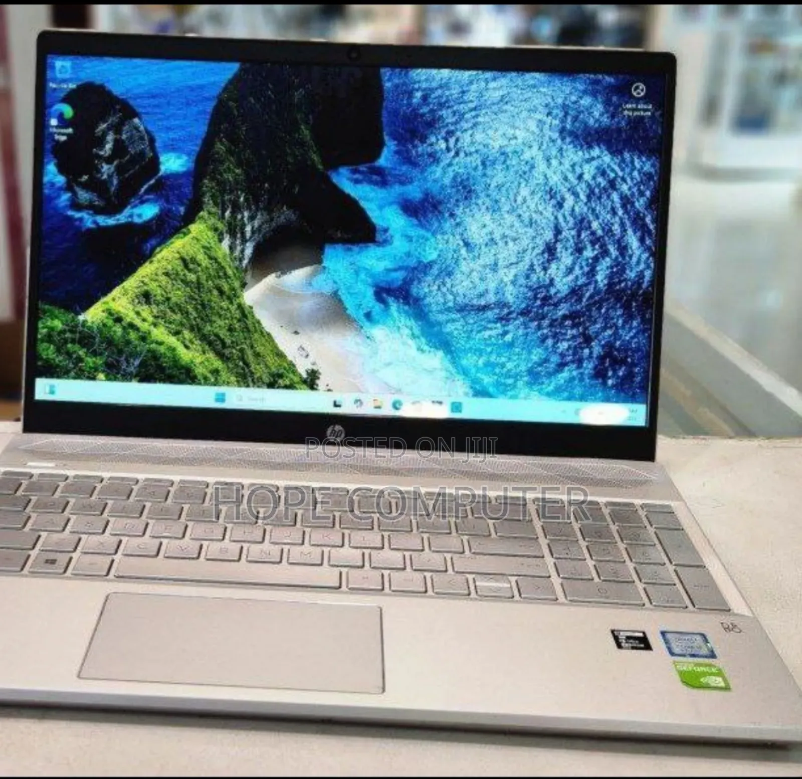 New Laptop HP Pavilion 15 8GB Intel Core I5 HDD+SSD 128GB