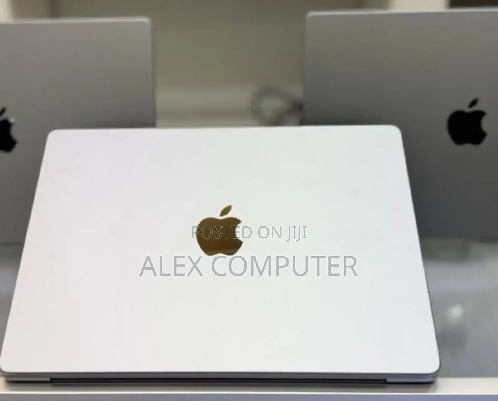 New Laptop Apple MacBook Pro M1 16GB Apple M1 Pro SSD 1T