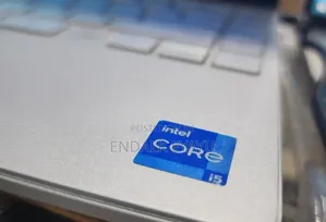 New Laptop HP Envy 13 16GB Intel Core I5 SSD 512GB