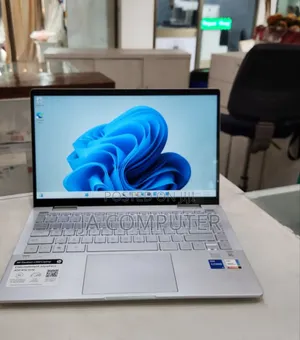 Photo - New Laptop HP Pavilion 15 8GB Intel Core I5 SSD 512GB