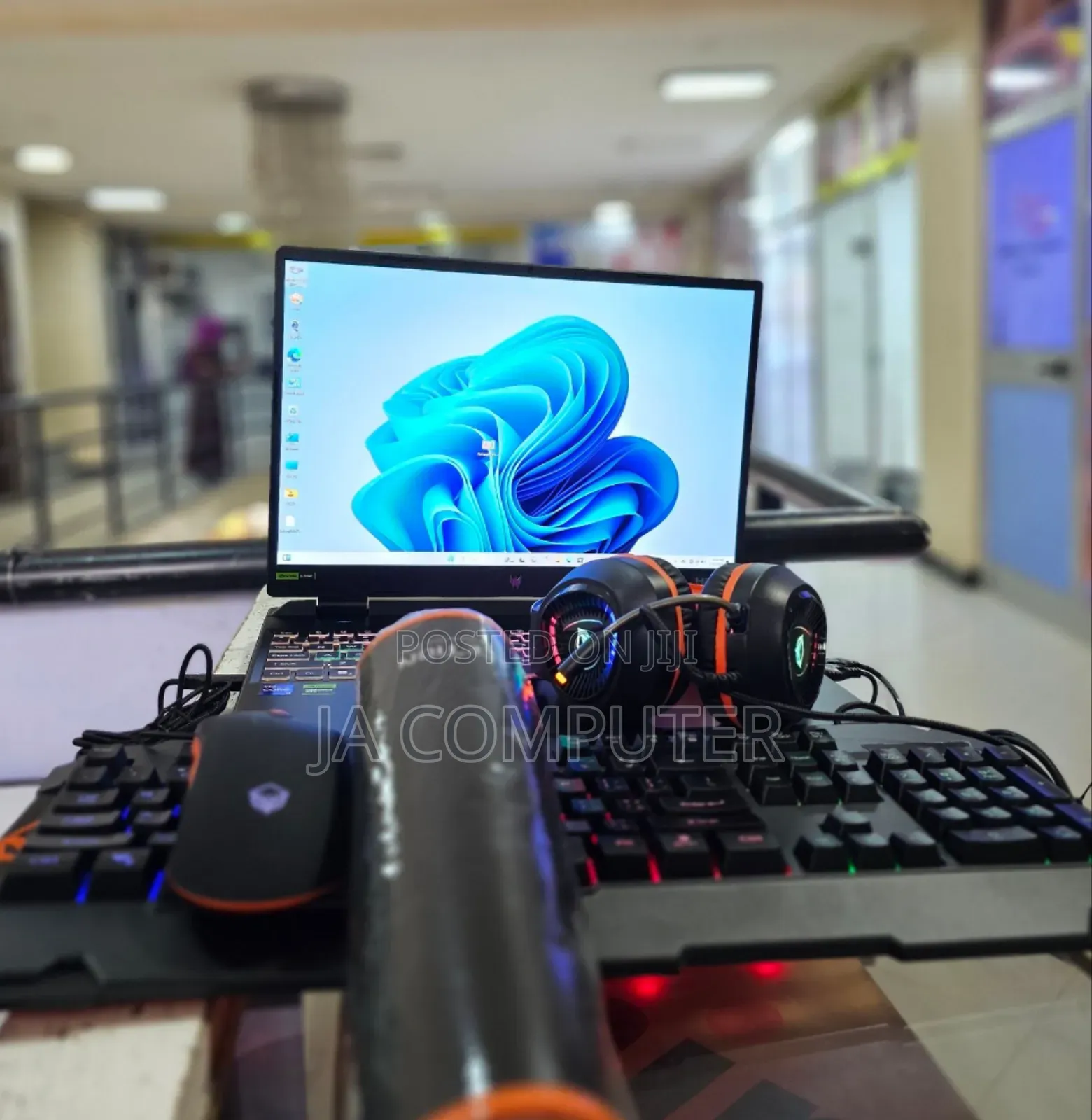 New Laptop Acer Predator Helios 300 16GB Intel Core I9 SSD 512GB