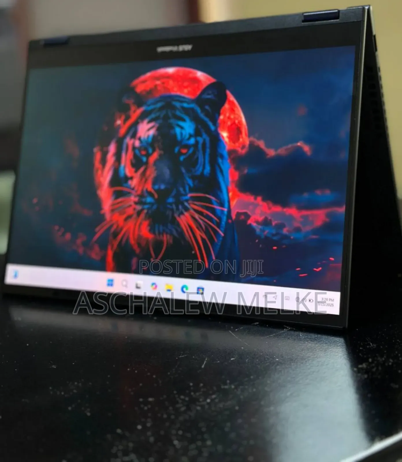 New Laptop Asus VivoBook E12 E203NAH 16GB Intel Core I9 SSD 512GB