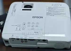 Photo - Brand New Epson Projector With Bag and Remote Model Na