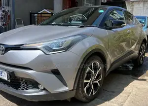 Toyota C-HR 2017 Silver