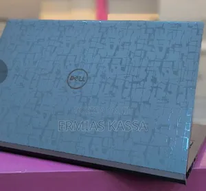 New Laptop Dell Vostro 15 5568 24GB Intel Core I7 SSD 512GB