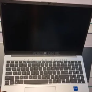 New Laptop HP 250 G10 16GB Intel Core I5 SSD 512GB
