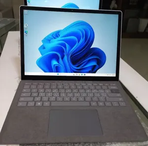 New Laptop Microsoft Surface Laptop 4 16GB Intel Core I7 SSD 512GB