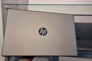 New Laptop HP 250 G10 16GB Intel Core I5 SSD 512GB